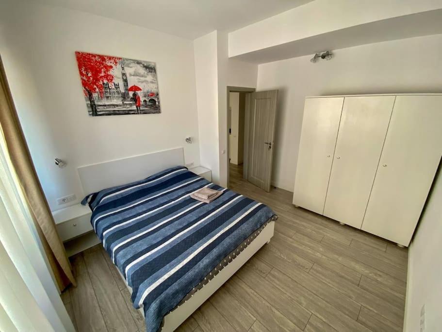 Cozy Central Apartment With 2 Rooms Bucareste Exterior foto